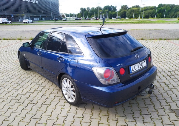 Lexus IS cena 18900 przebieg: 380000, rok produkcji 2004 z Lublin małe 631